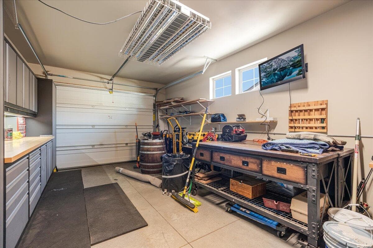 Photo of 3533 SW 47th Street 22 of 29
