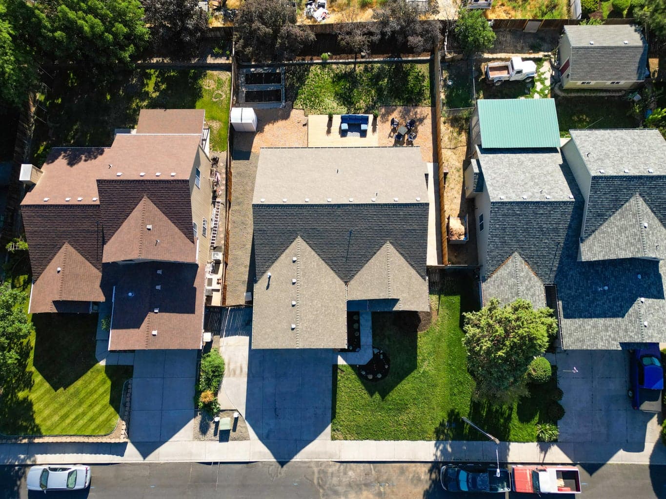 Photo of 2206 8th 2 of 24