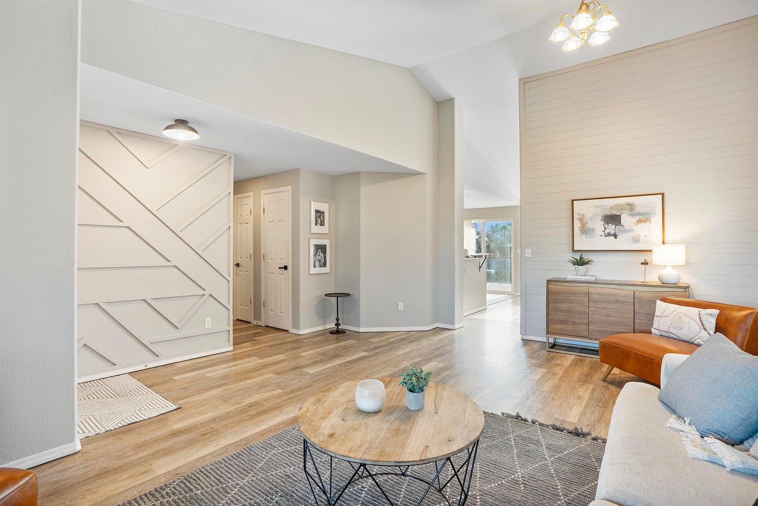 Photo of 2206 8th 6 of 24