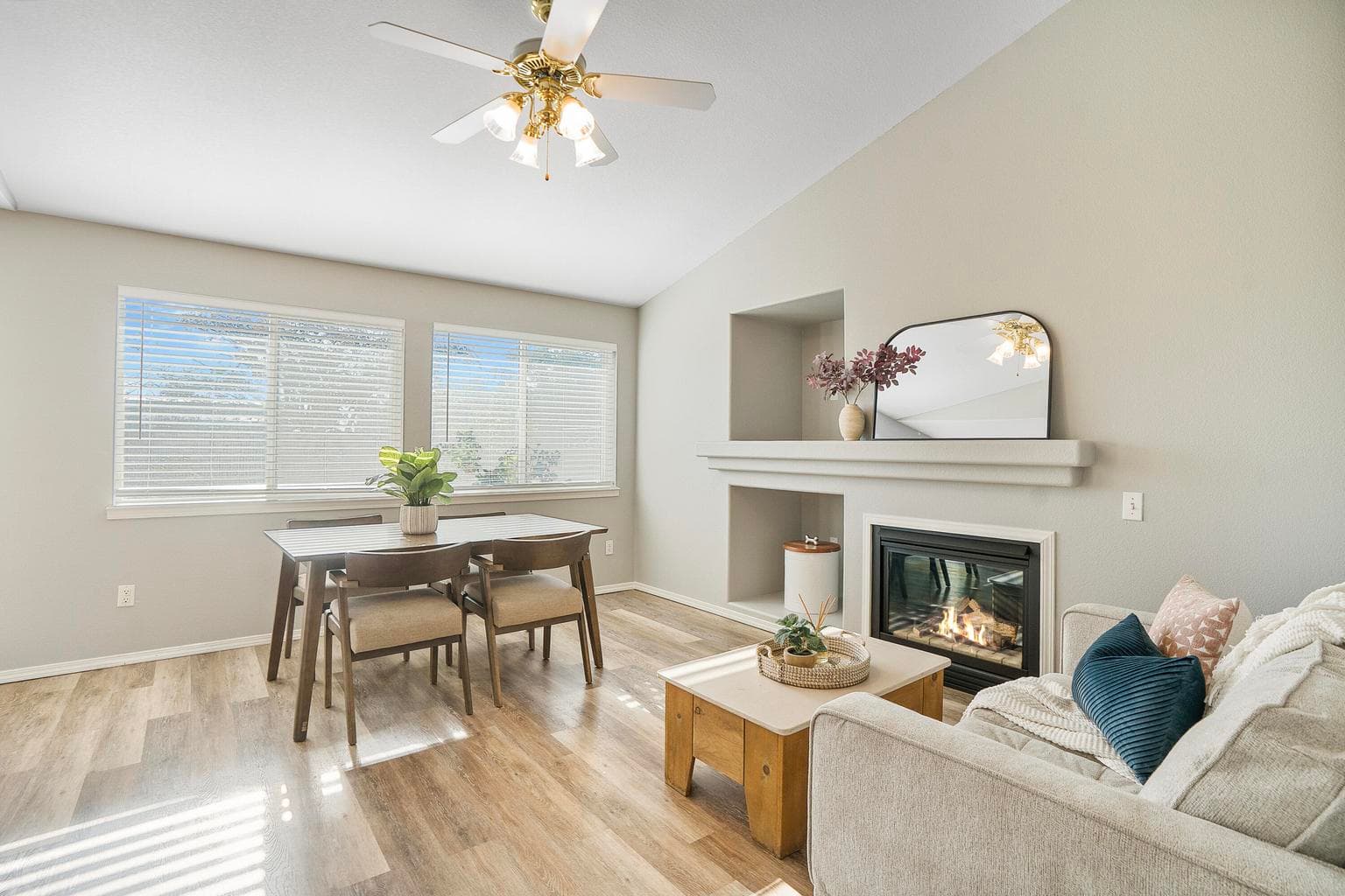 Photo of 2206 NW 8th Street 9 of 24