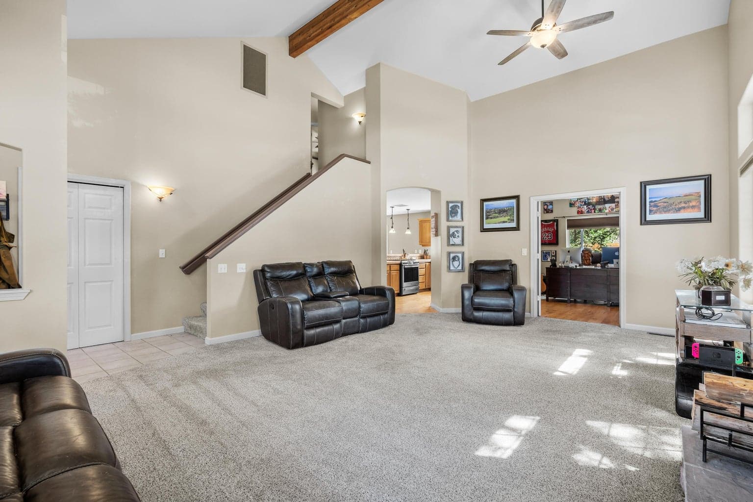 Photo of 988 Sunwood 4 of 29