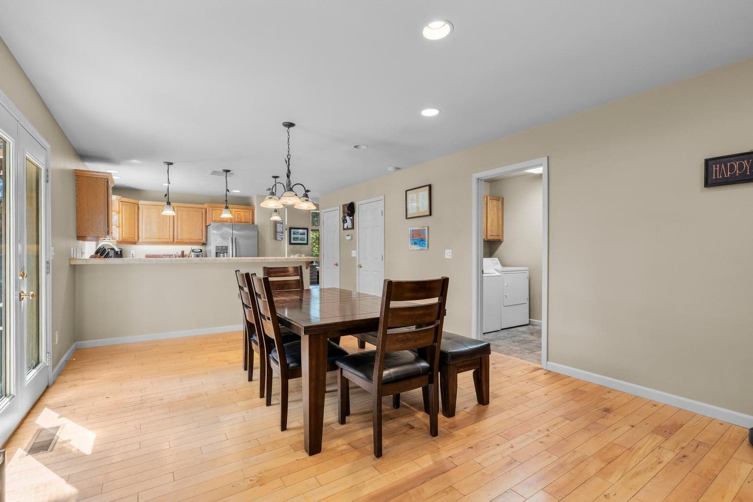 Photo of 988 SE Sunwood Court 8 of 29