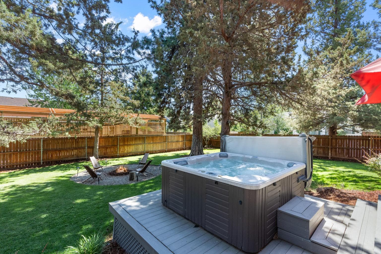 Photo of 988 SE Sunwood Court 15 of 29