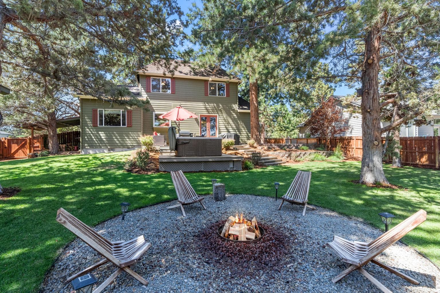 Photo of 988 SE Sunwood Court 19 of 29