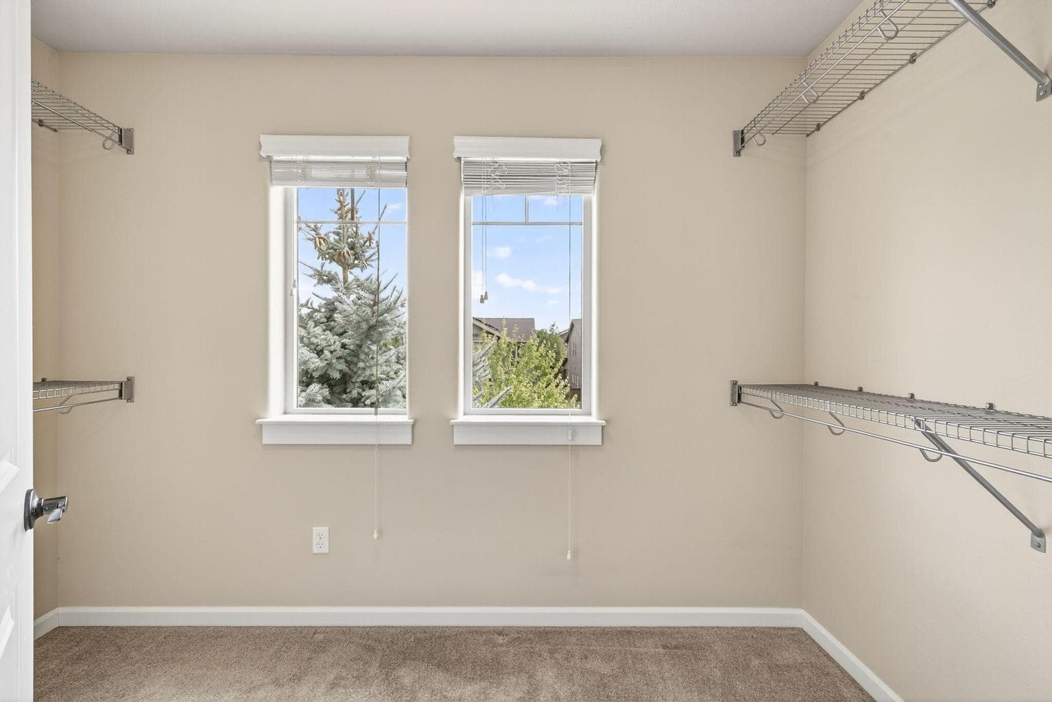 Photo of 61135 Ambassador Drive 16 of 35
