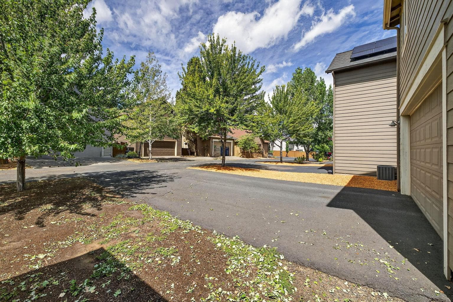 Photo of 61135 Ambassador Drive 27 of 35