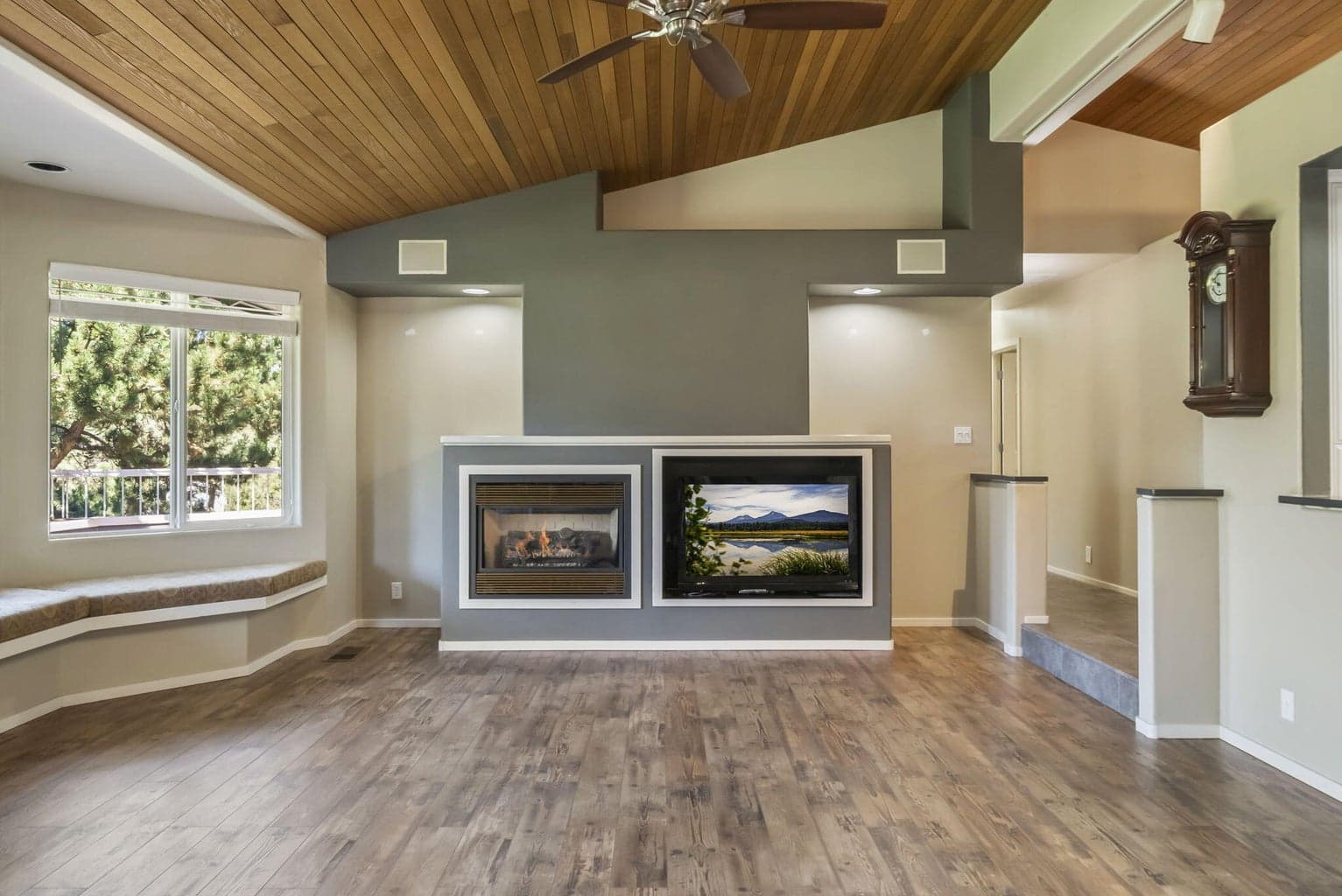 Photo of 62043 Warbow Place 9 of 45