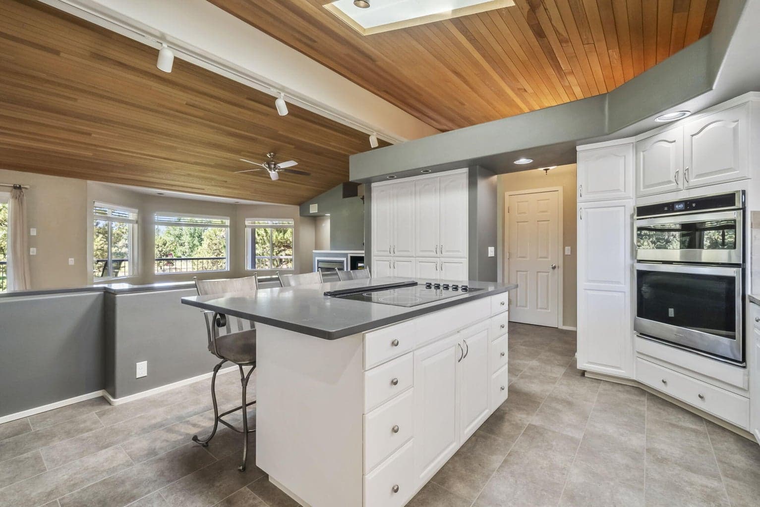 Photo of 62043 Warbow Place 15 of 45