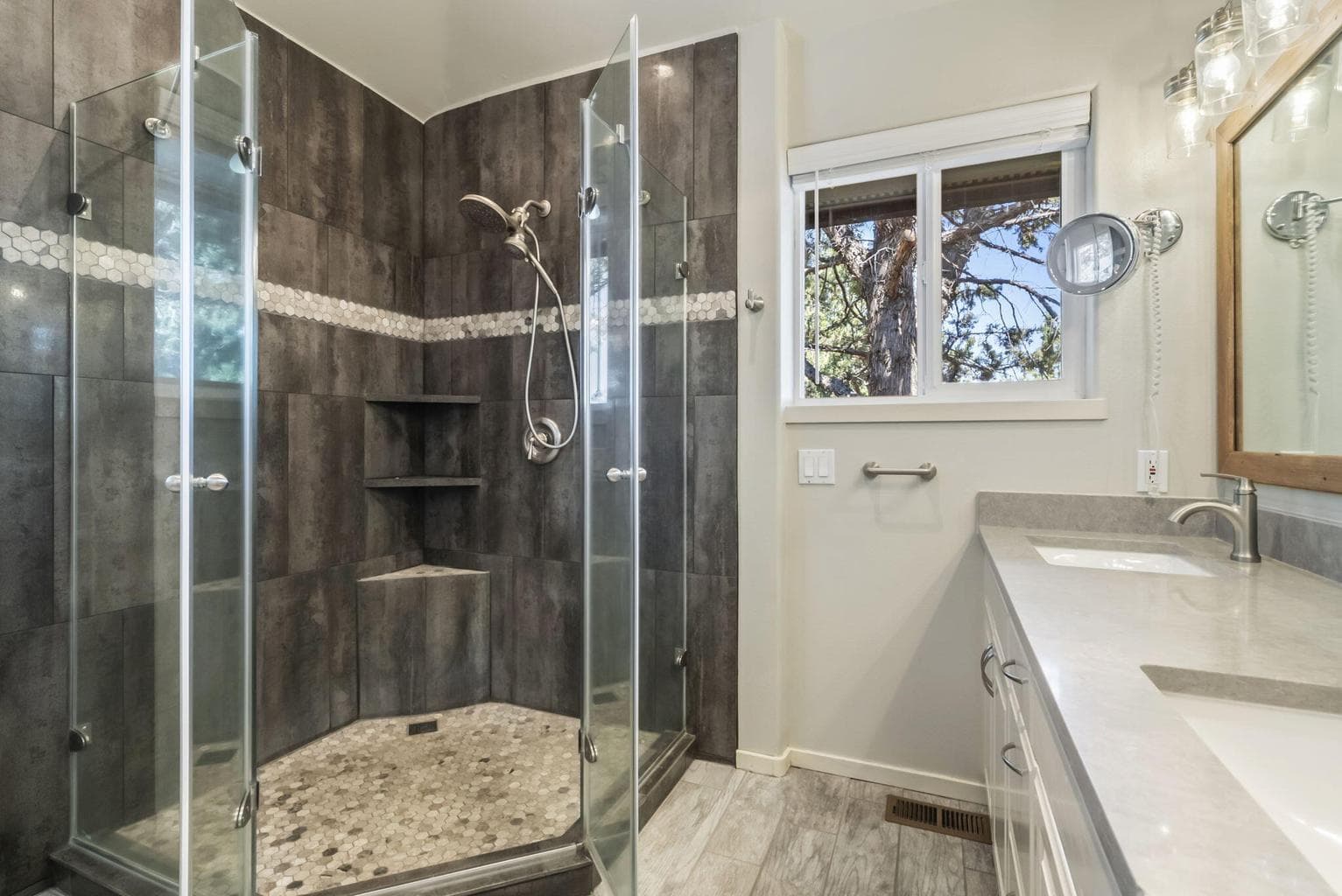 Photo of 62043 Warbow Place 18 of 45