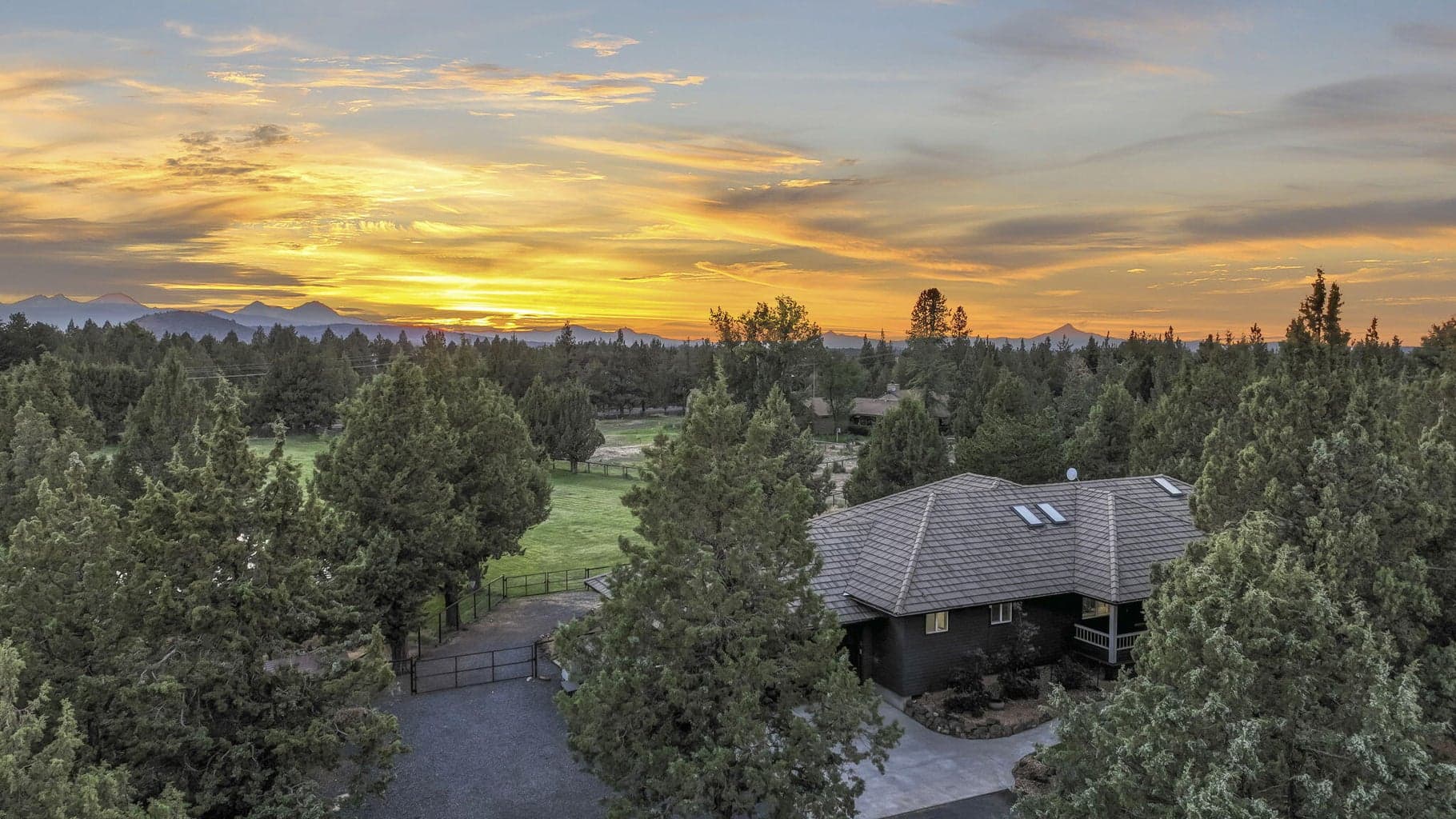 Photo of 62043 Warbow Place 43 of 45