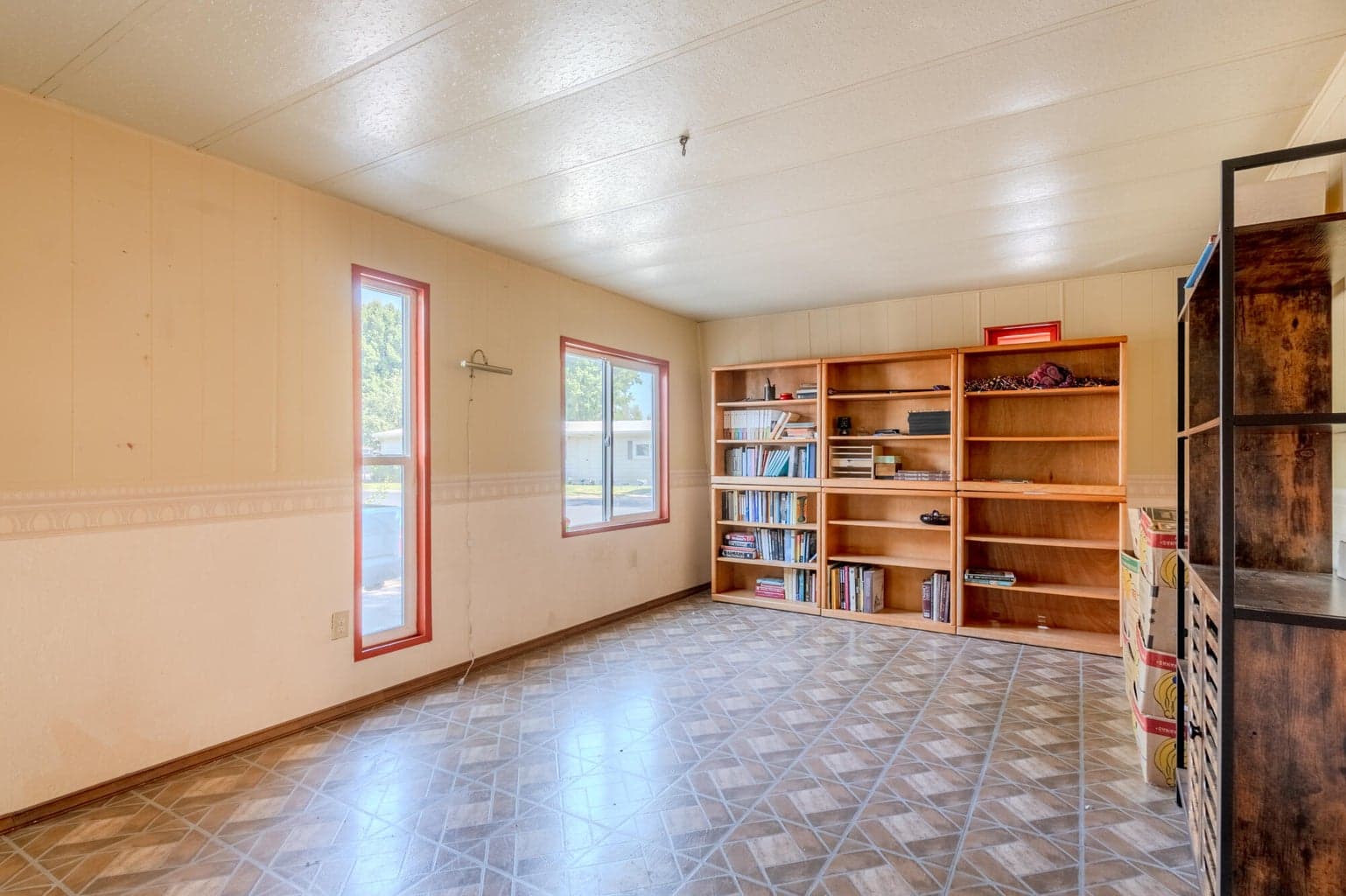 Photo of 2252 Table Rock 5 of 18