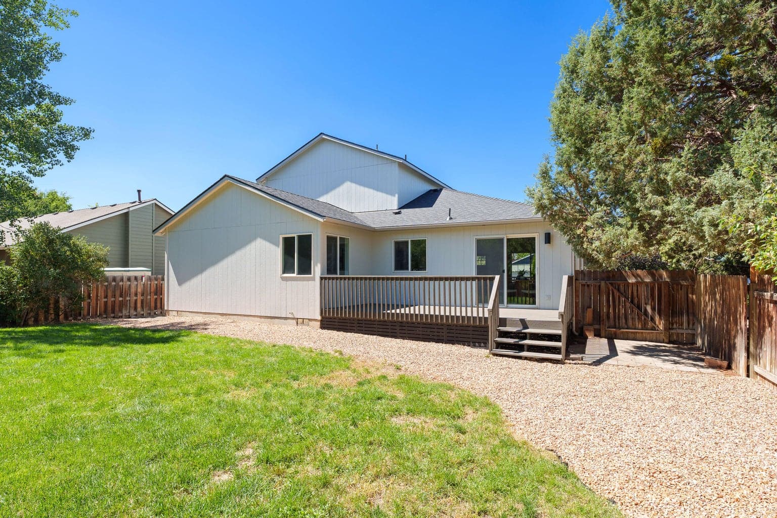 Photo of 3000 NE Pacific Crest Drive 33 of 36