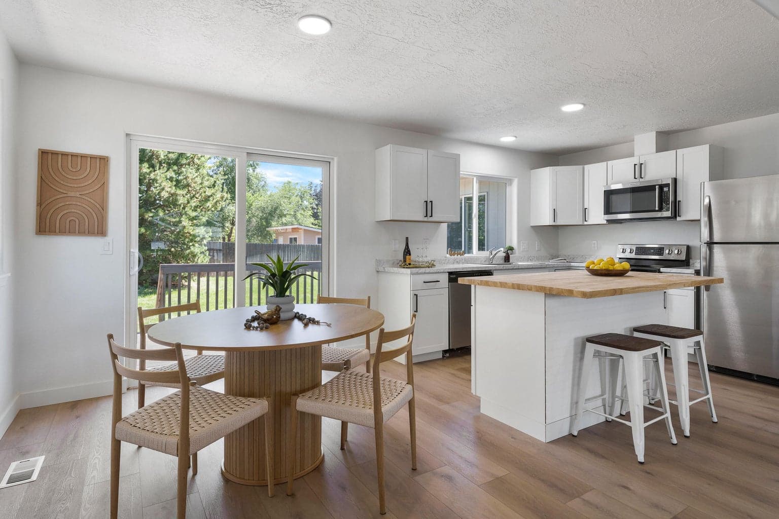 Photo of 3000 NE Pacific Crest Drive 12 of 36