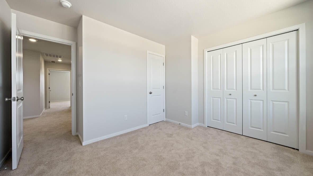 Photo of 61171 Splendor Lane 21 of 31