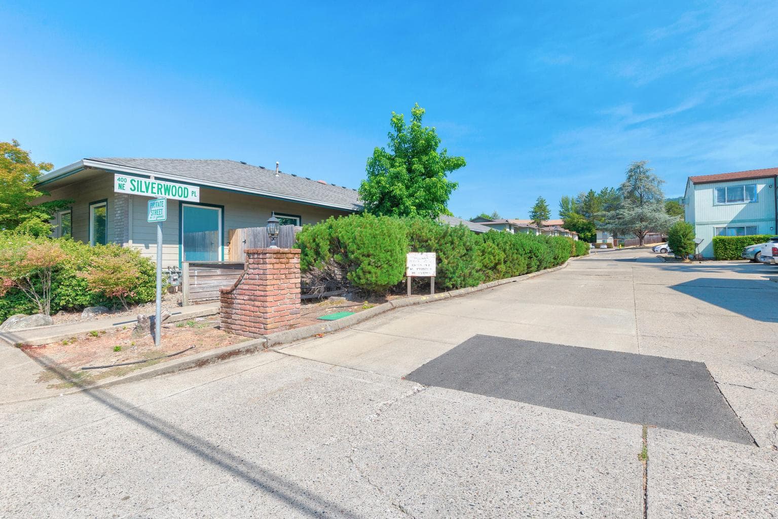 Photo of 419 Silverwood 3 of 15