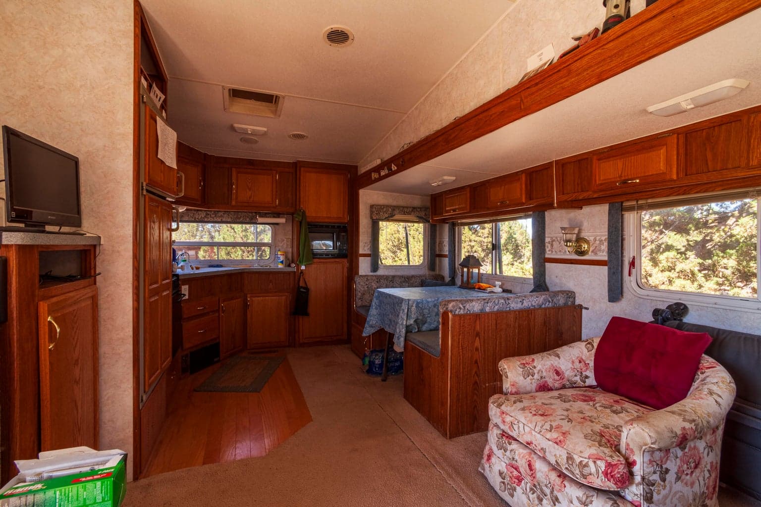 5th wheel interior.