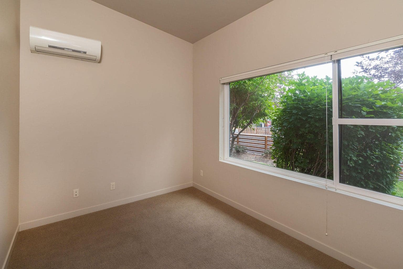 Office/den