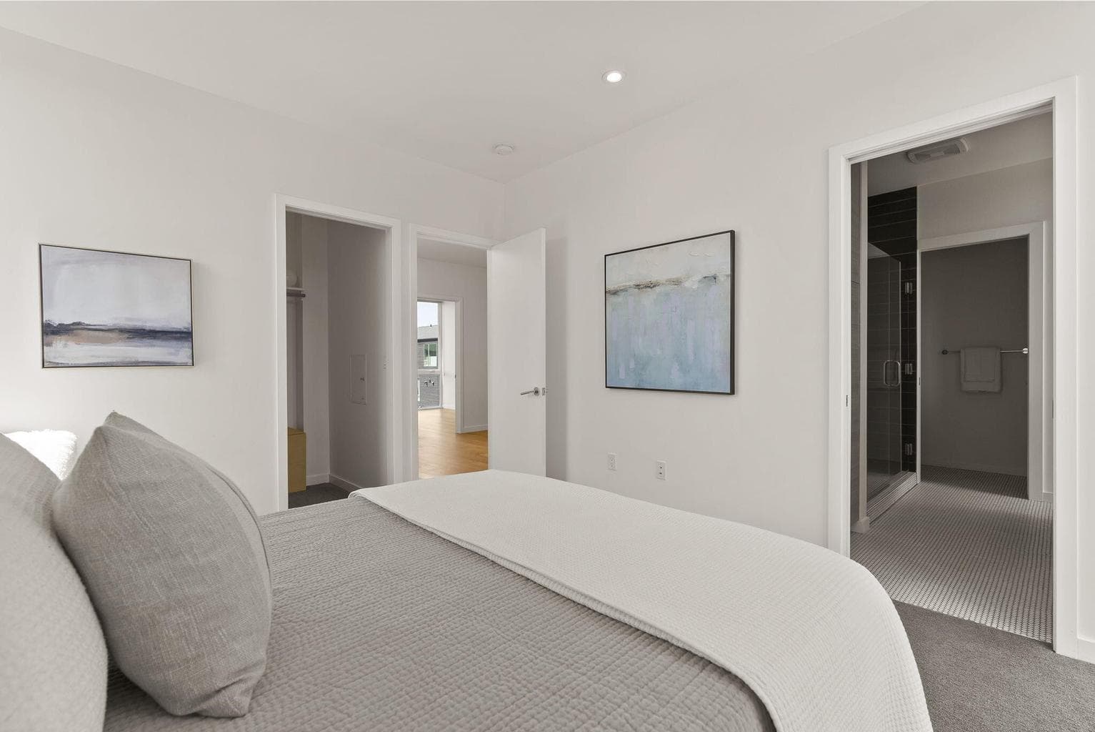 Photo of 55 SW Wall Street 27 of 50