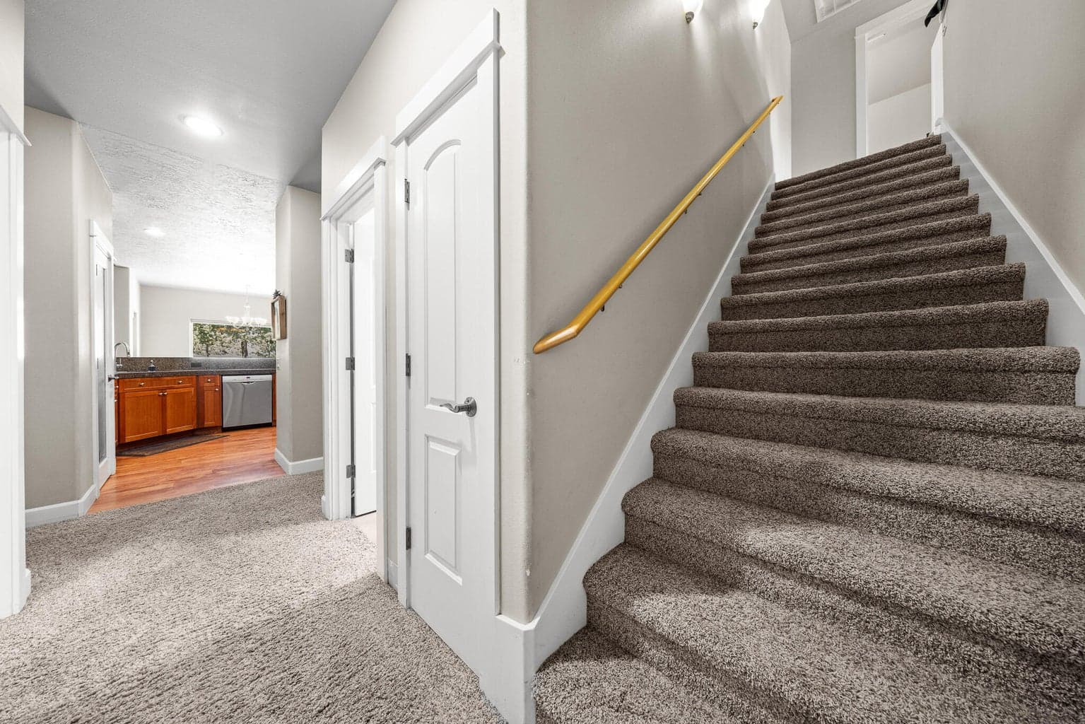 Photo of 21130 Country Squire Road 38 of 52