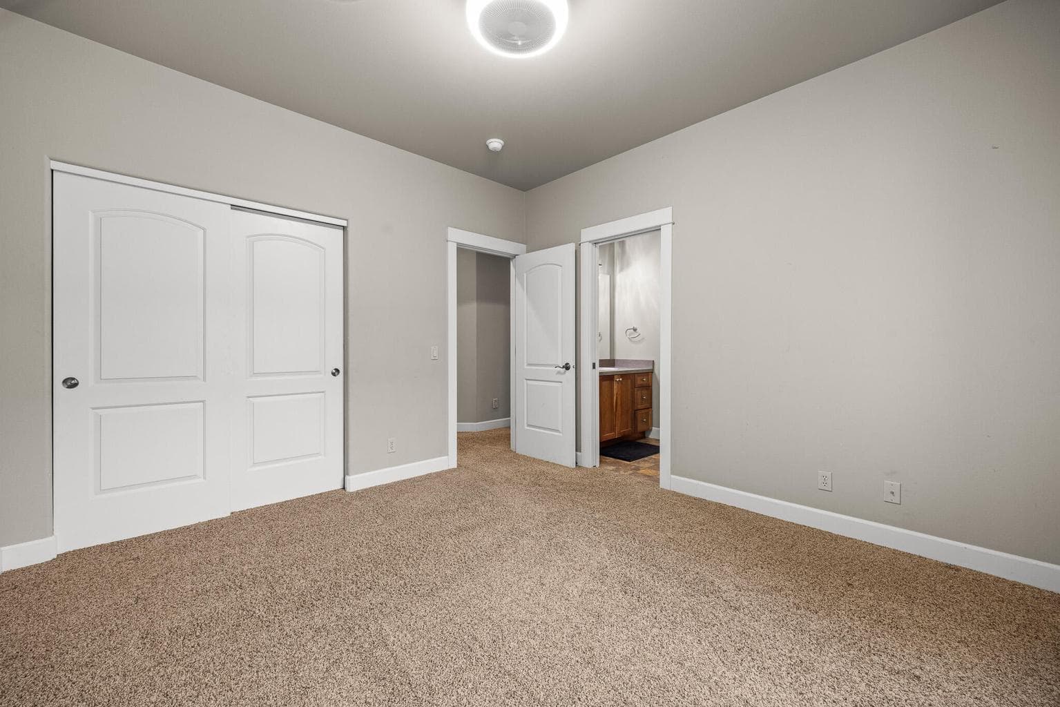 Photo of 21130 Country Squire Road 35 of 52