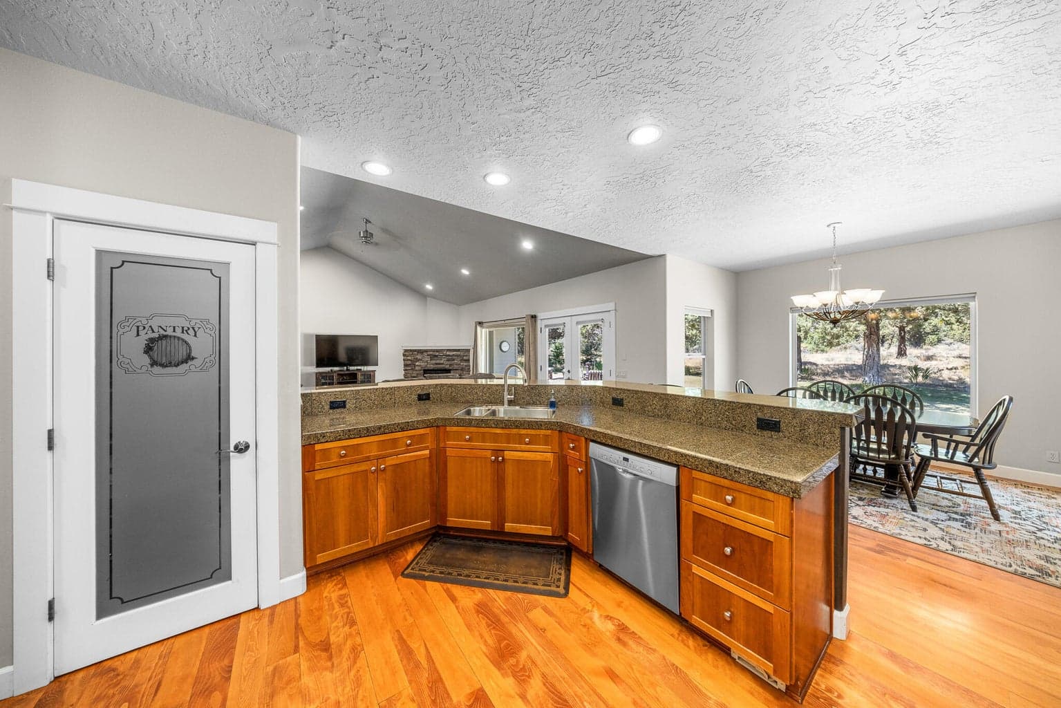 Photo of 21130 Country Squire Road 24 of 52