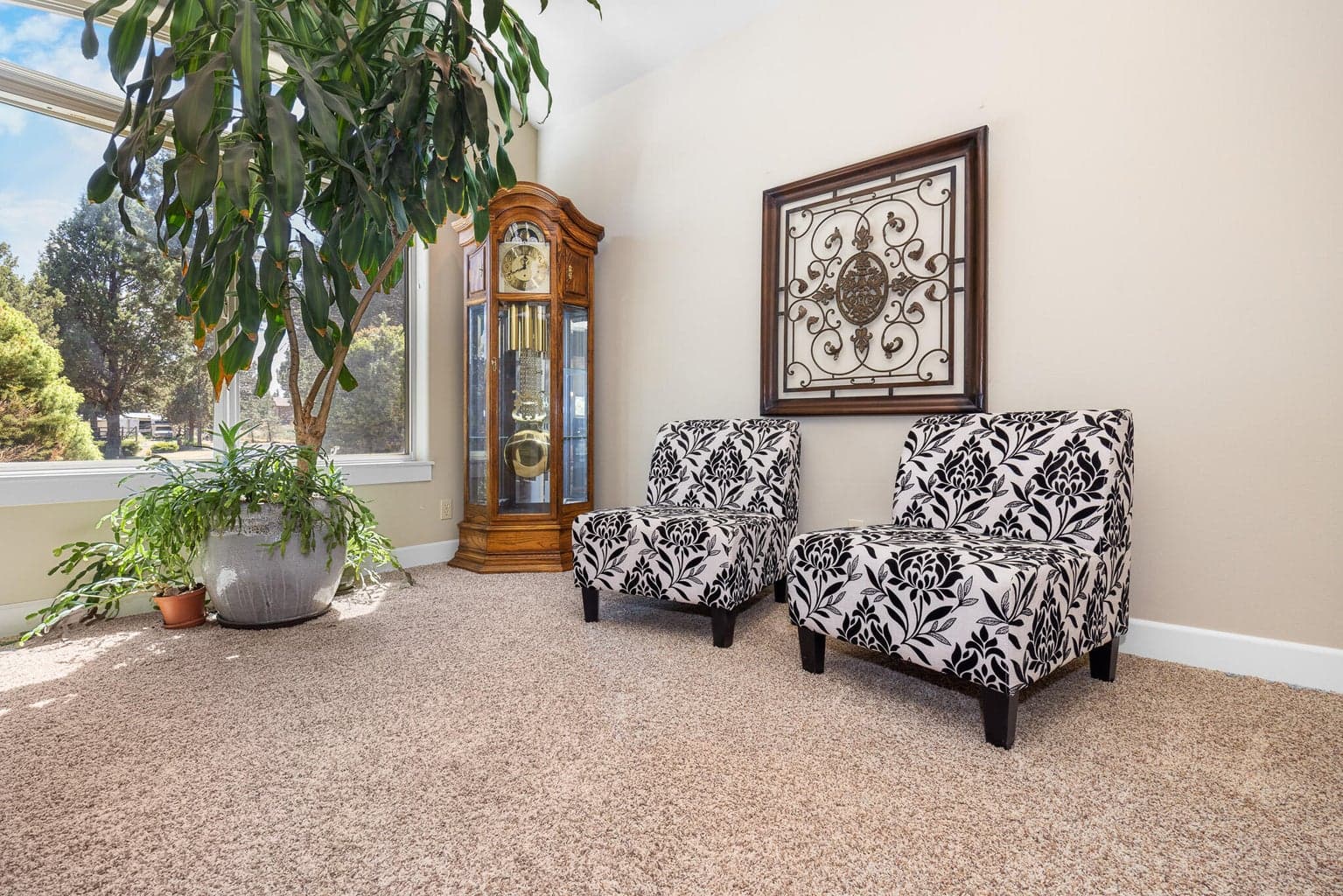 Photo of 21130 Country Squire Road 15 of 52