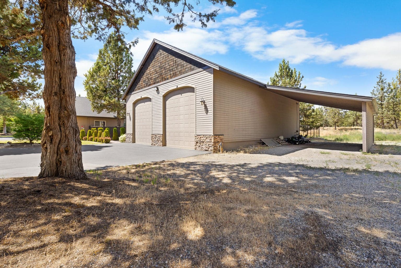 Photo of 21130 Country Squire Road 12 of 52