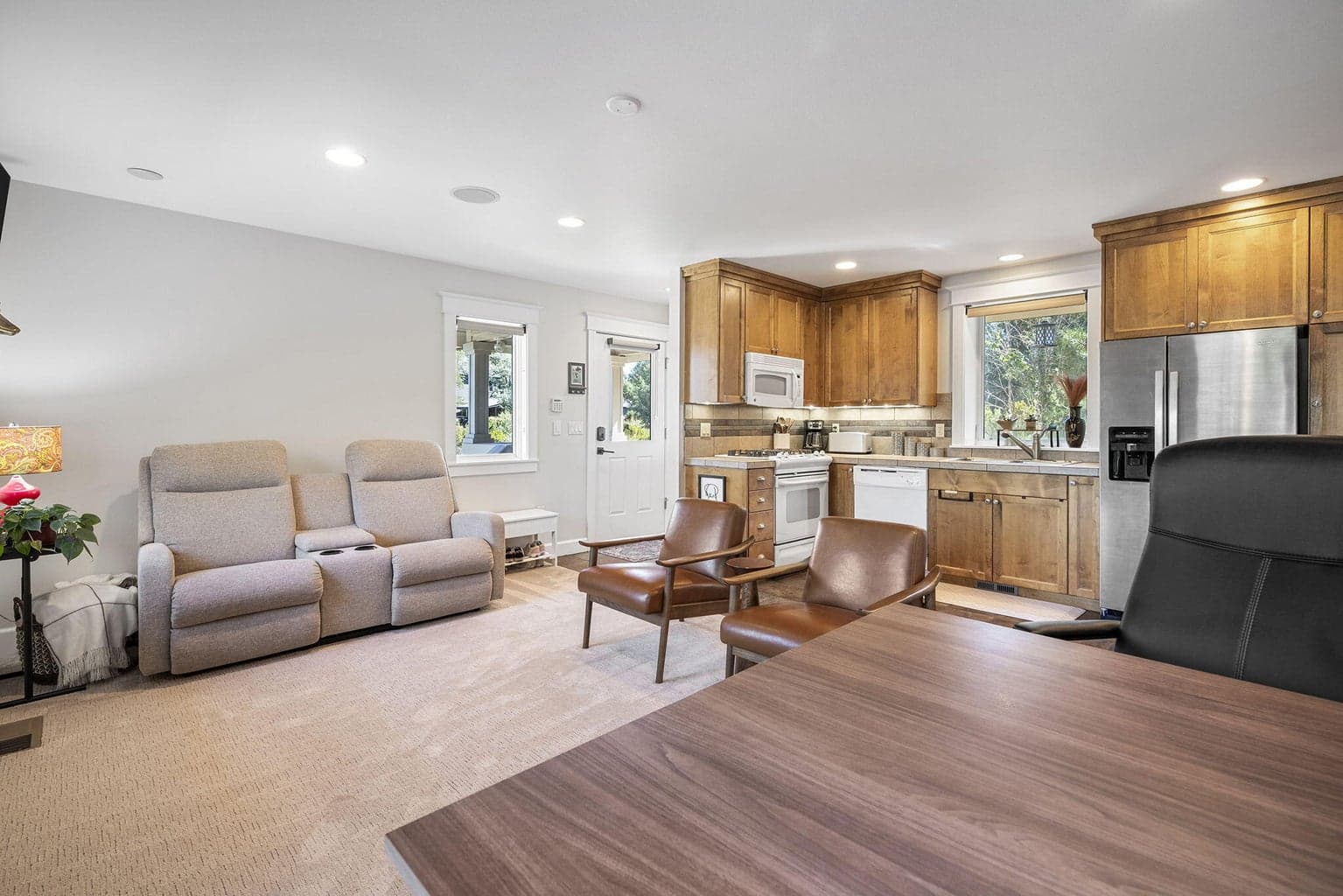 Photo of 61454 Cultus Lake Court 84 of 101