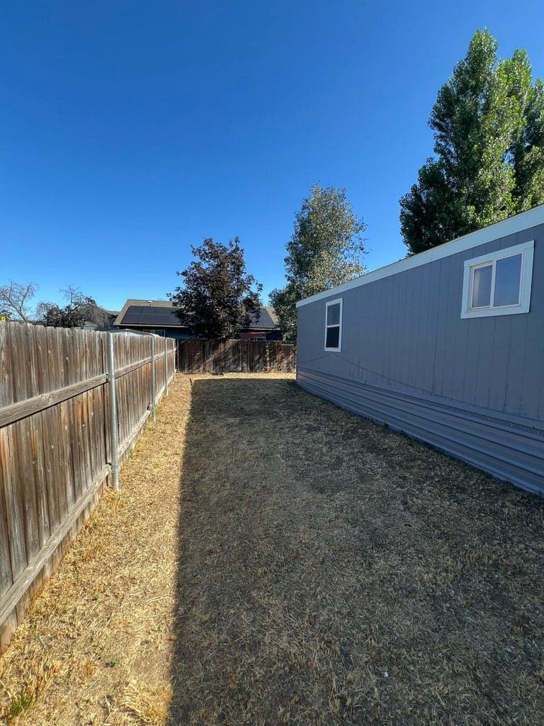 Photo of 1201 SW 28th Street 19 of 21