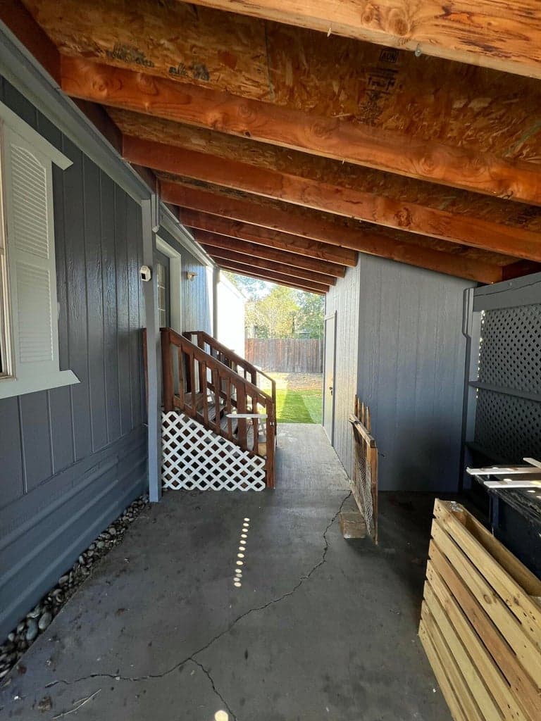 Photo of 1201 SW 28th Street 20 of 21