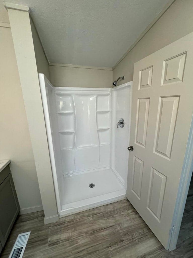 Photo of 1201 SW 28th Street 12 of 21