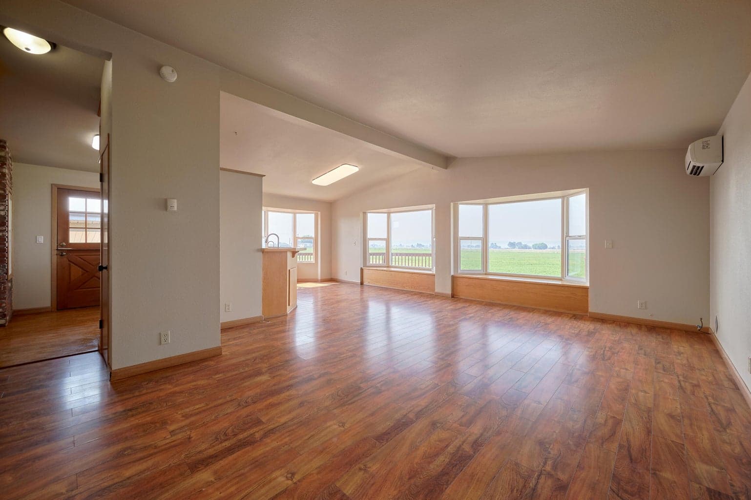 Photo of 9463 Mountain View Acres 3 of 21