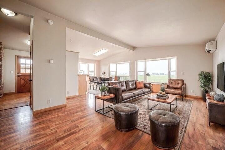 Photo of 9463 Mountain View Acres 2 of 21