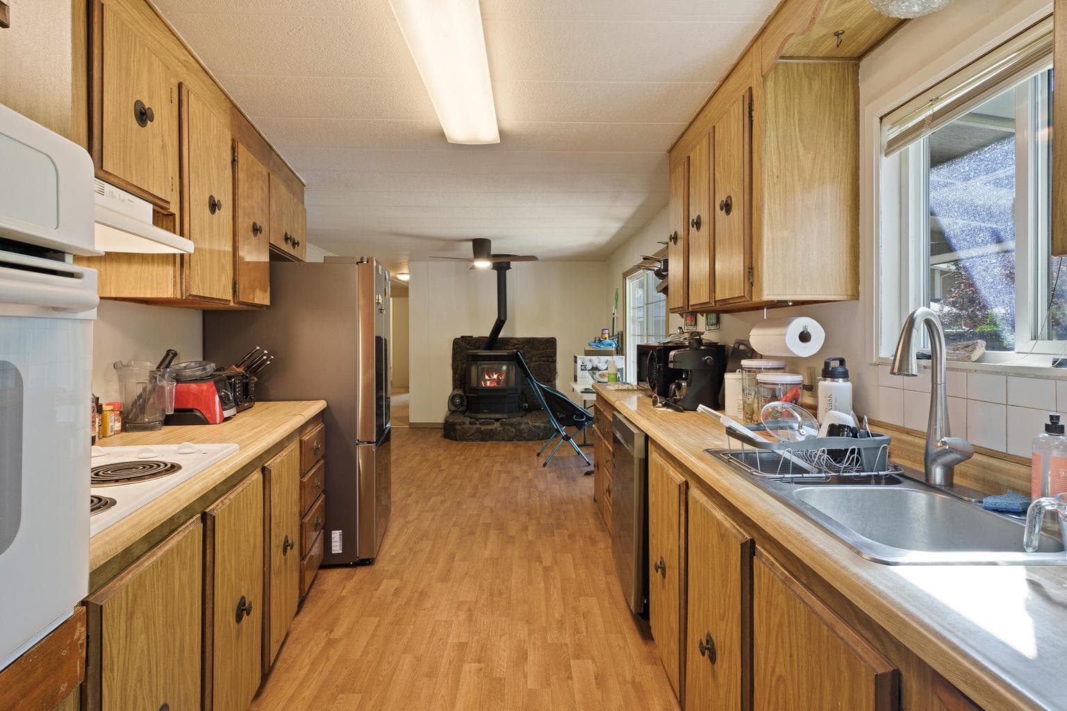 Photo of 282 E Black Crater Avenue 9 of 21
