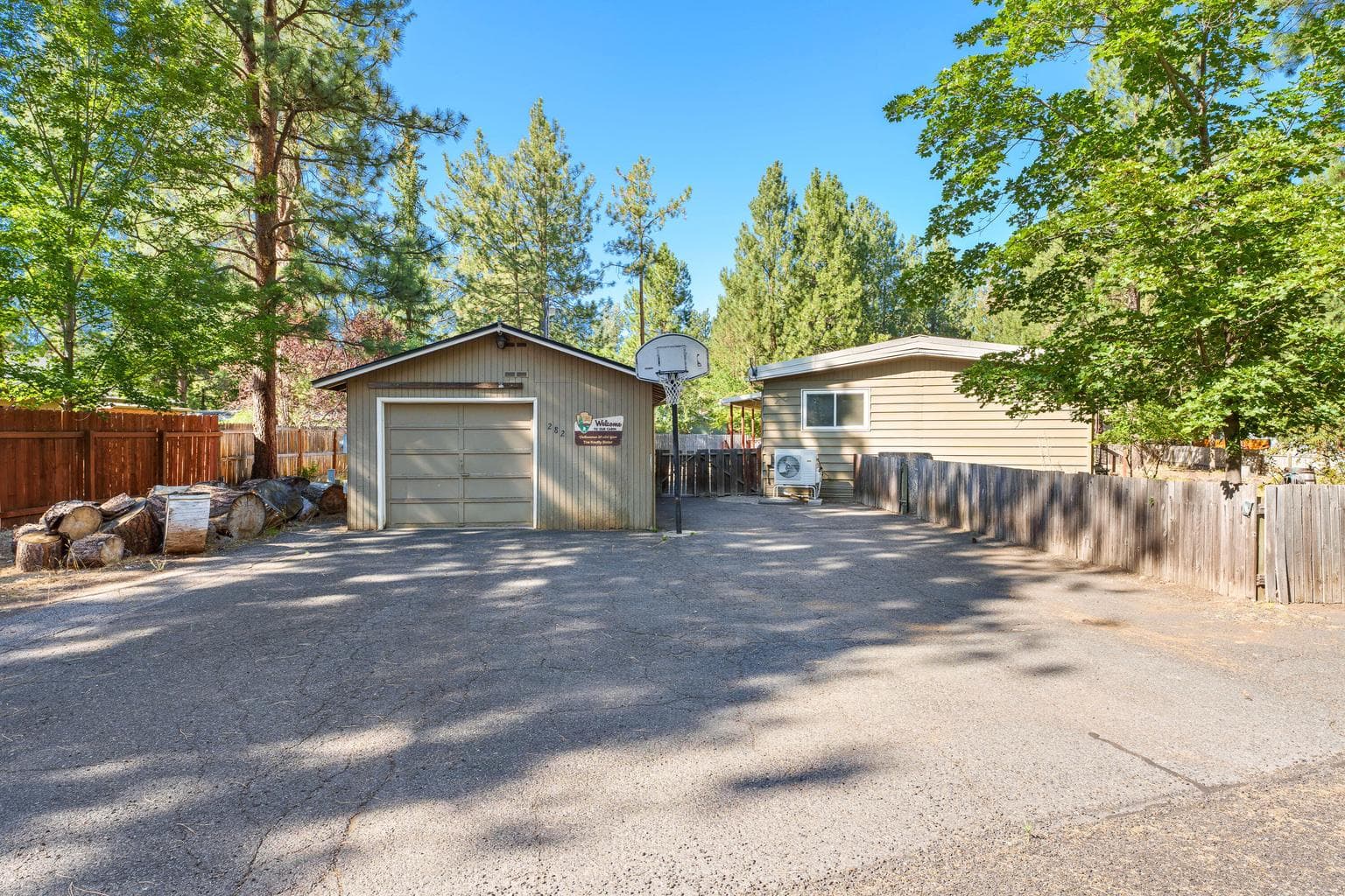 Photo of 282 E Black Crater Avenue 21 of 21