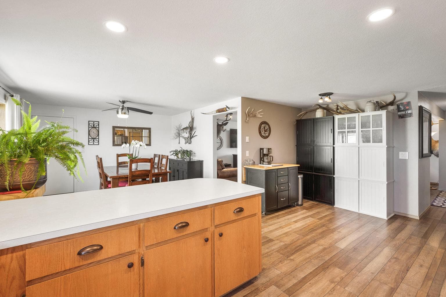 Photo of 5608 SE Jerry Drive 14 of 37