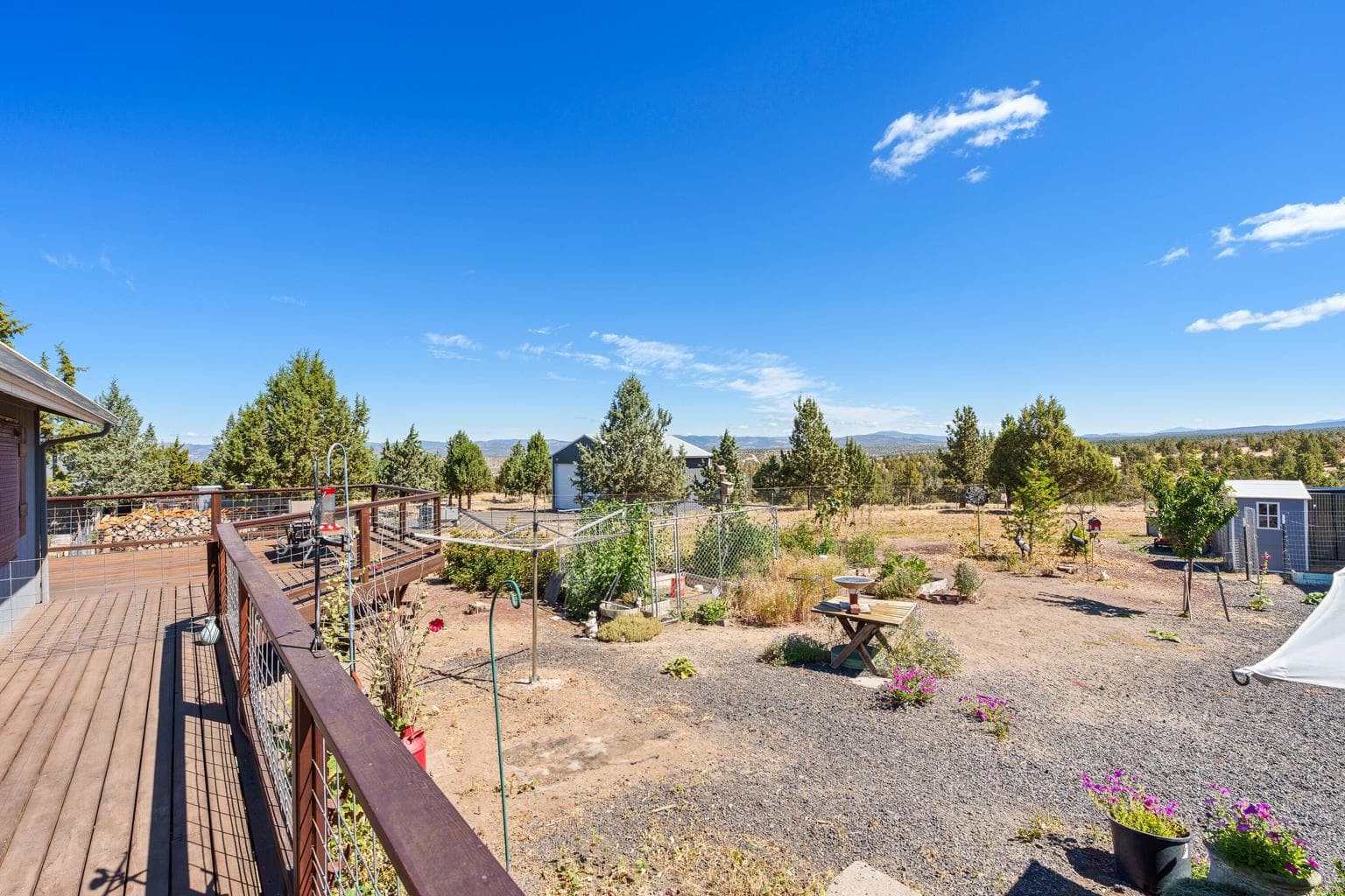 Photo of 5608 SE Jerry Drive 24 of 37