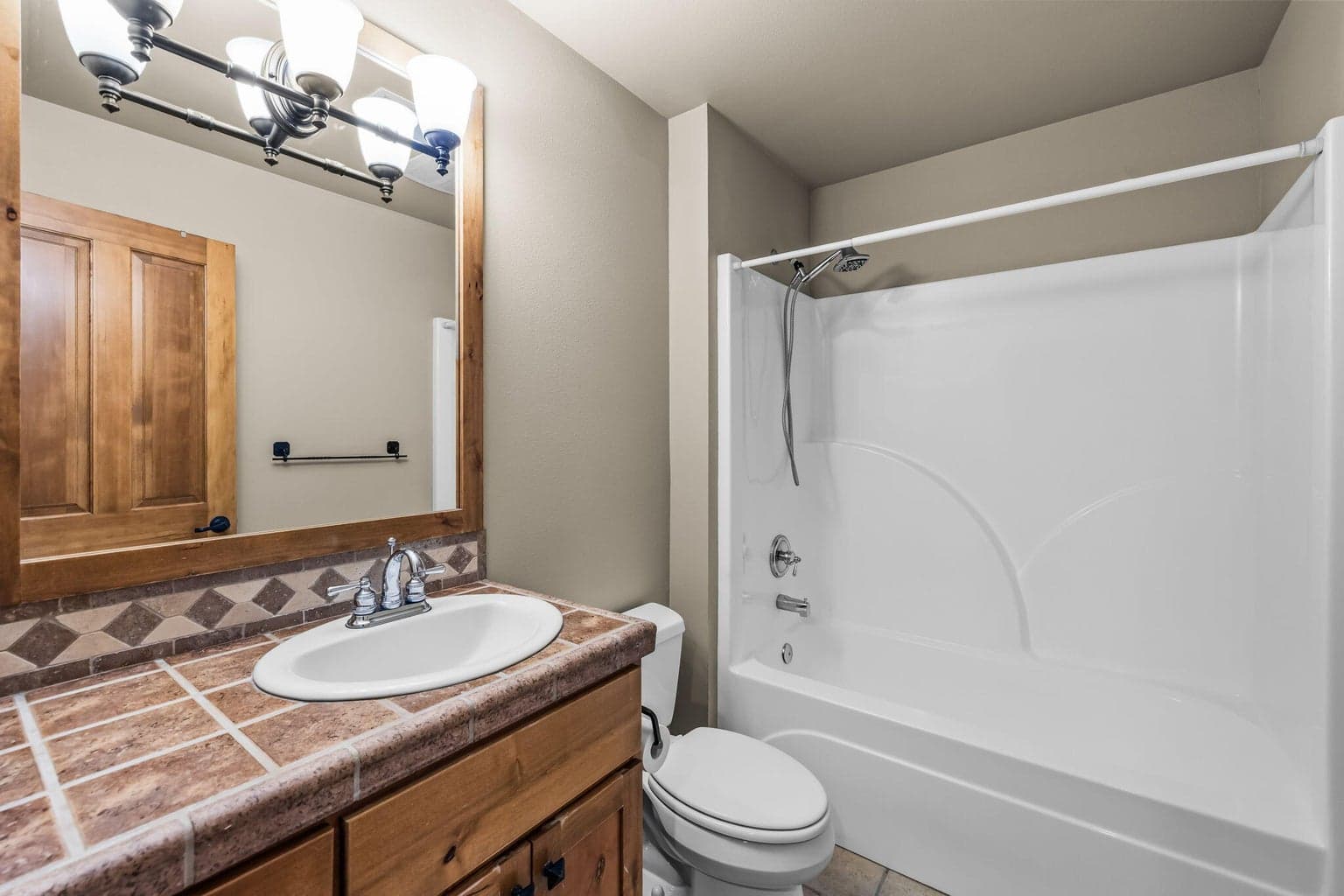 Upper level bath