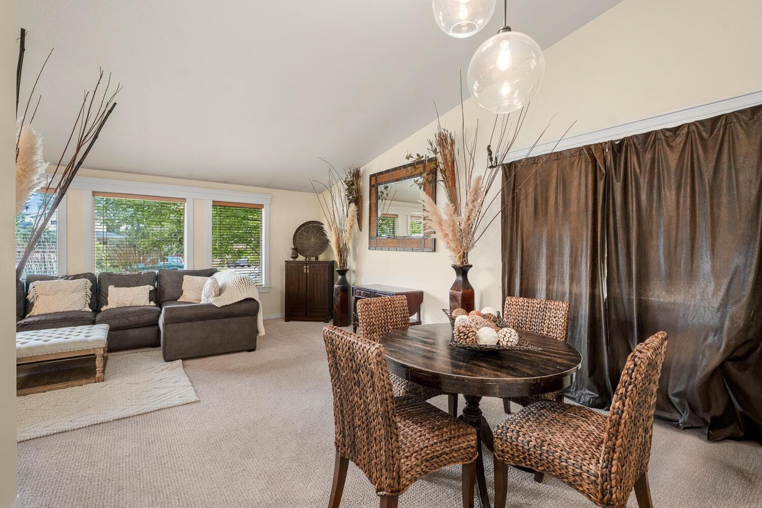 Photo of 2974 NW Chardonnay Lane 16 of 39