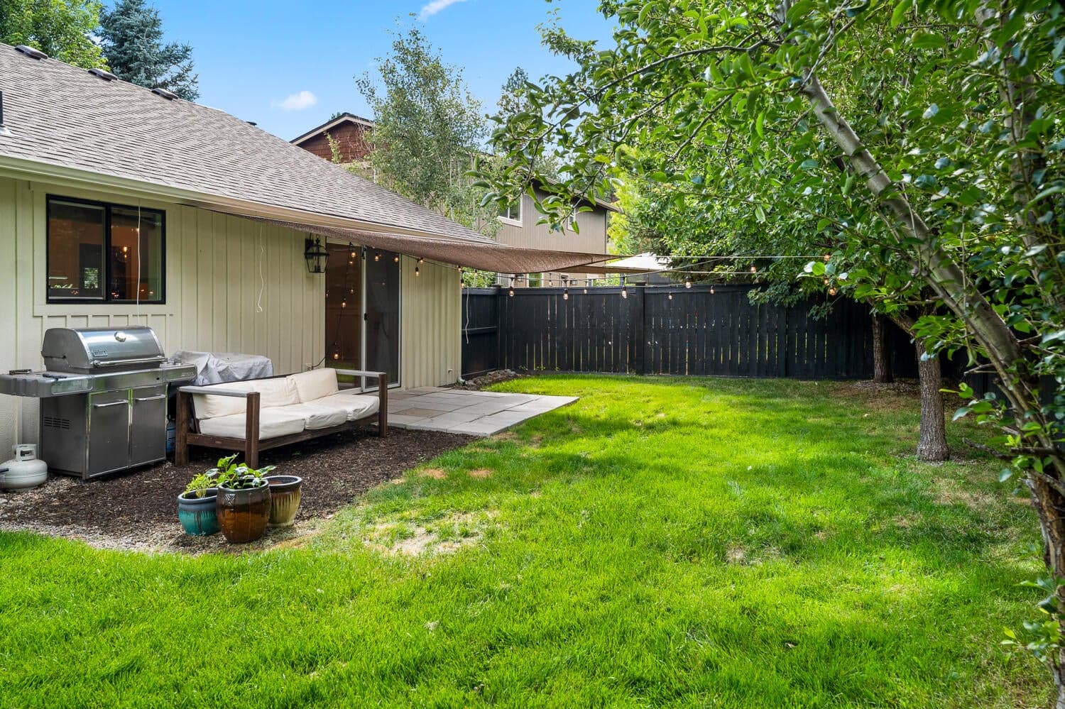 Photo of 2974 NW Chardonnay Lane 35 of 39