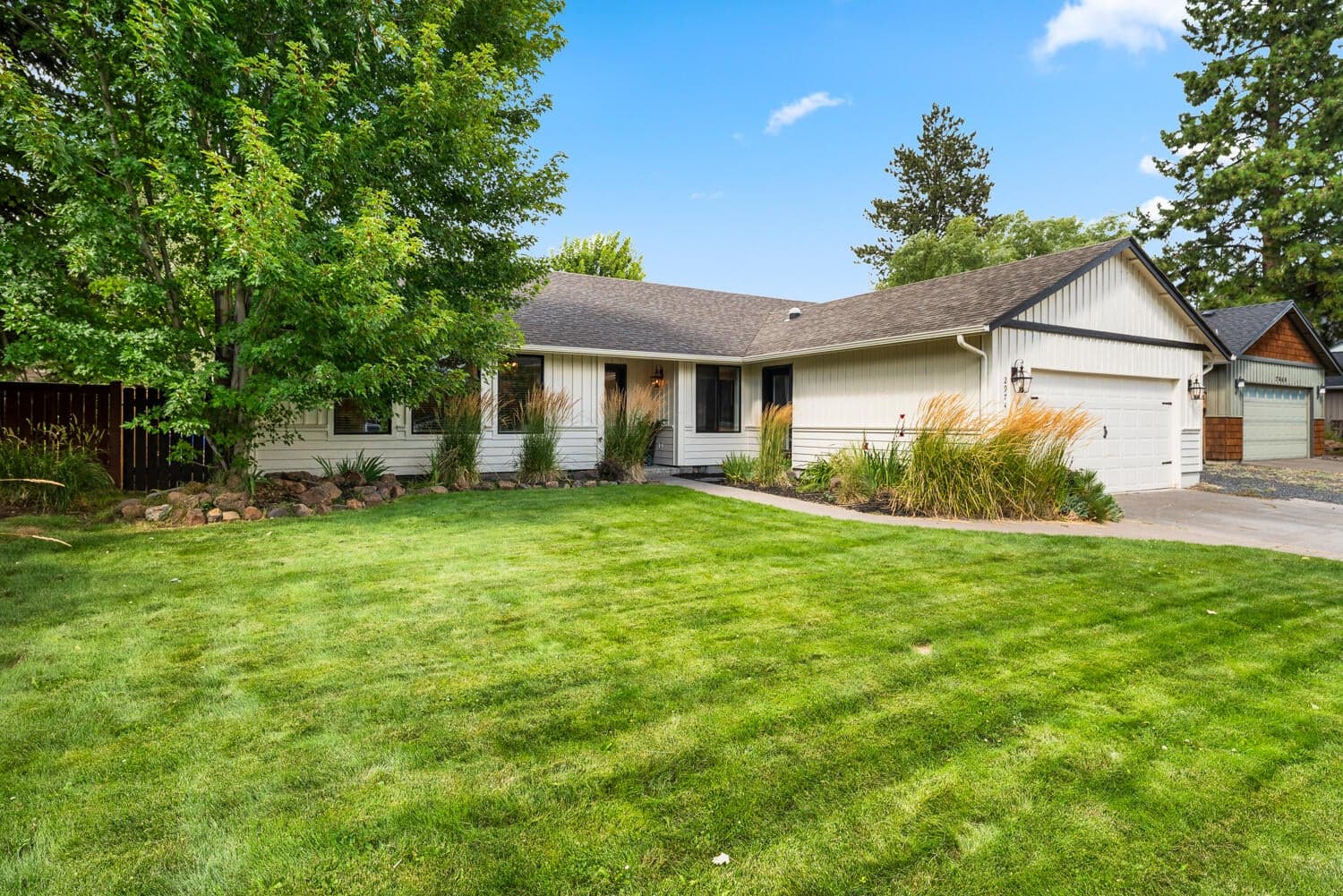 Photo of 2974 NW Chardonnay Lane 38 of 39