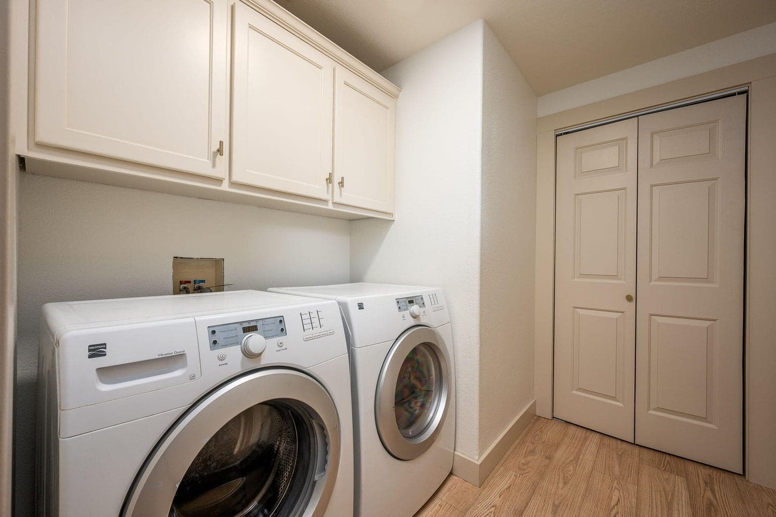 Photo of 760 NE Oak Place 38 of 39