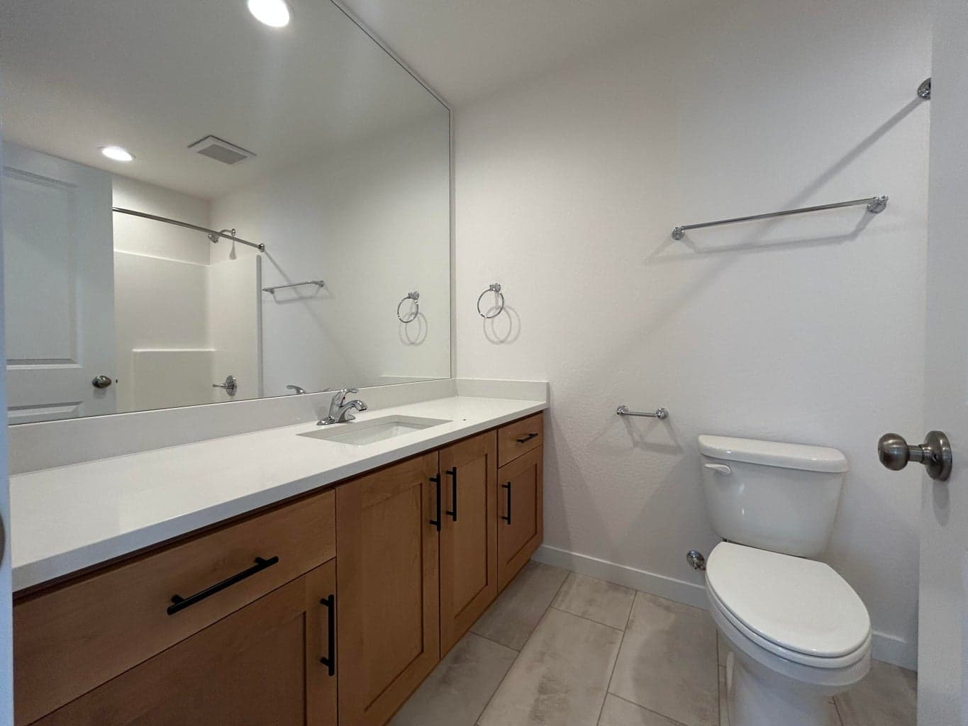 Photo of 121 Valemont 5 of 24