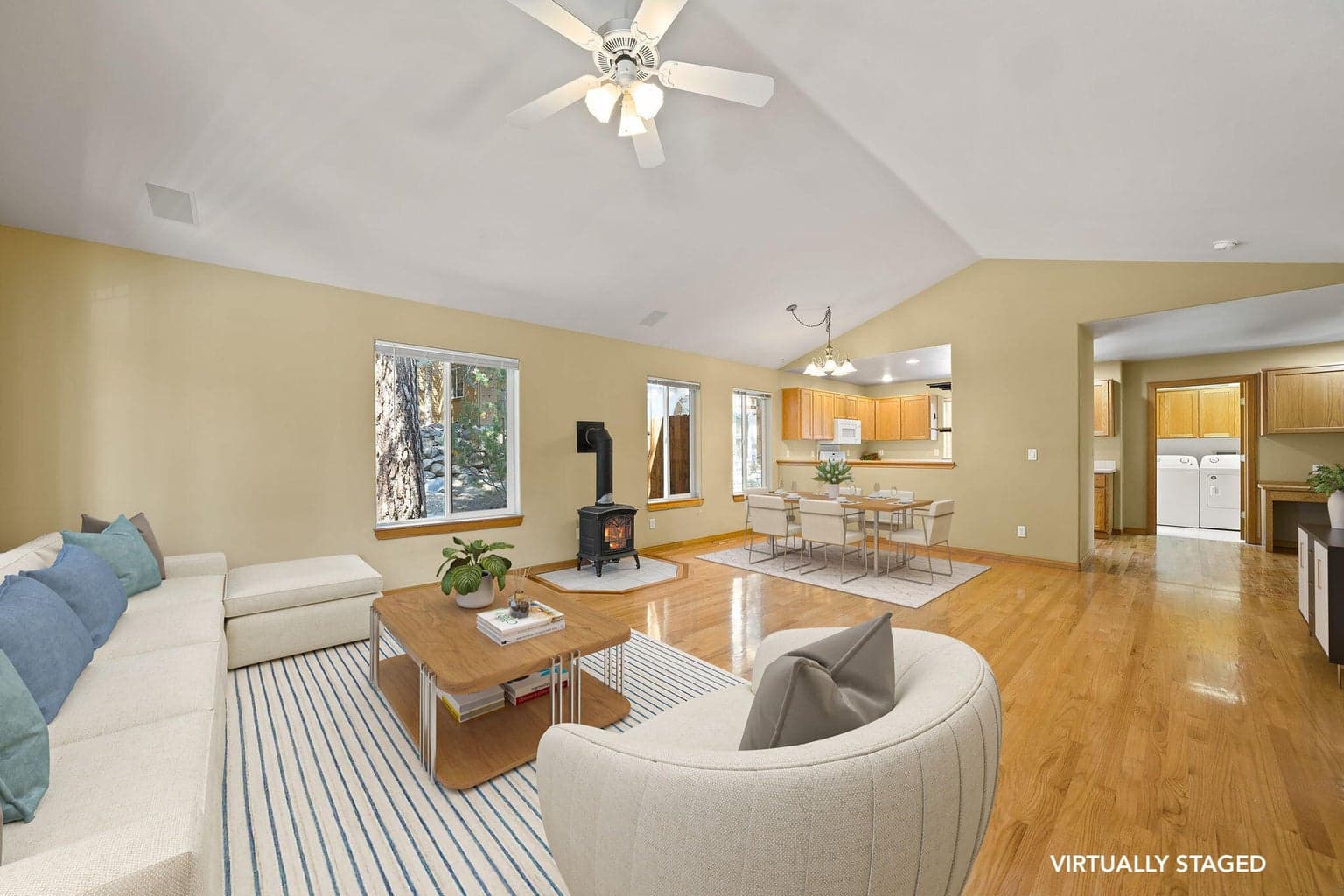 Photo of 2152 Torrey Pines 5 of 39