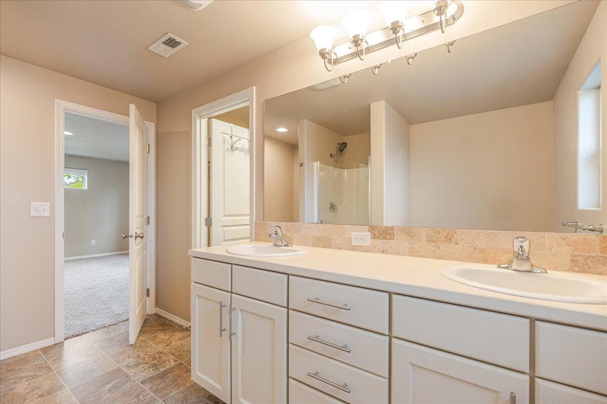 Dual Vanity