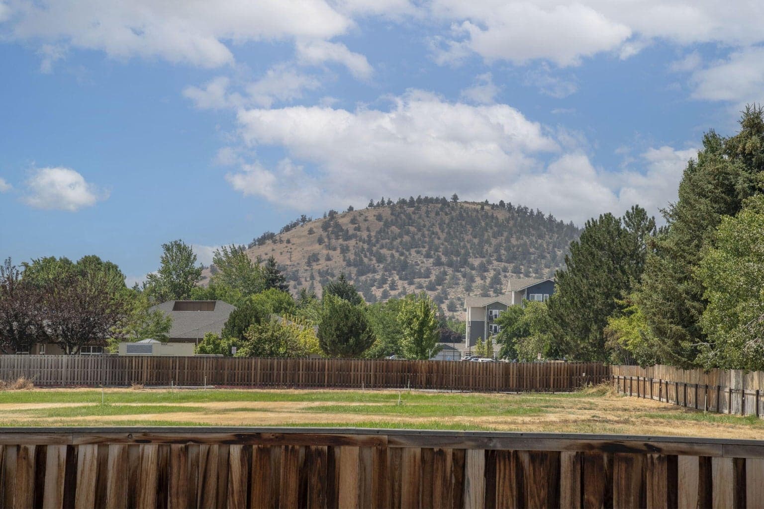 Photo of 2870 NE Jackdaw Drive 19 of 19