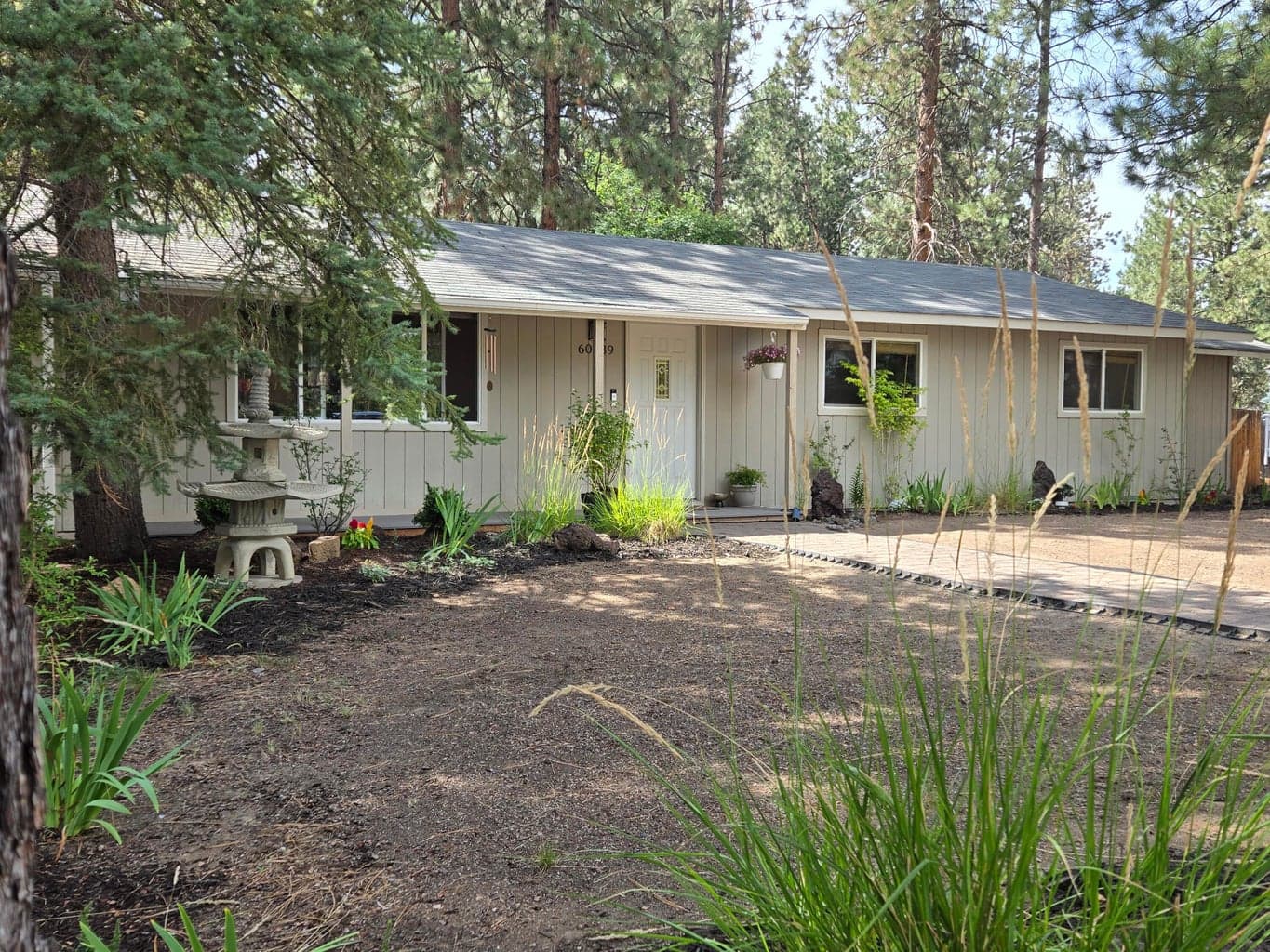 Photo of 60939 Amethyst Street 24 of 33
