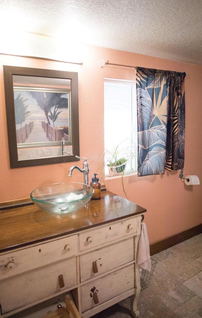 Photo of 21652 NE Butler Market Road 22 of 31