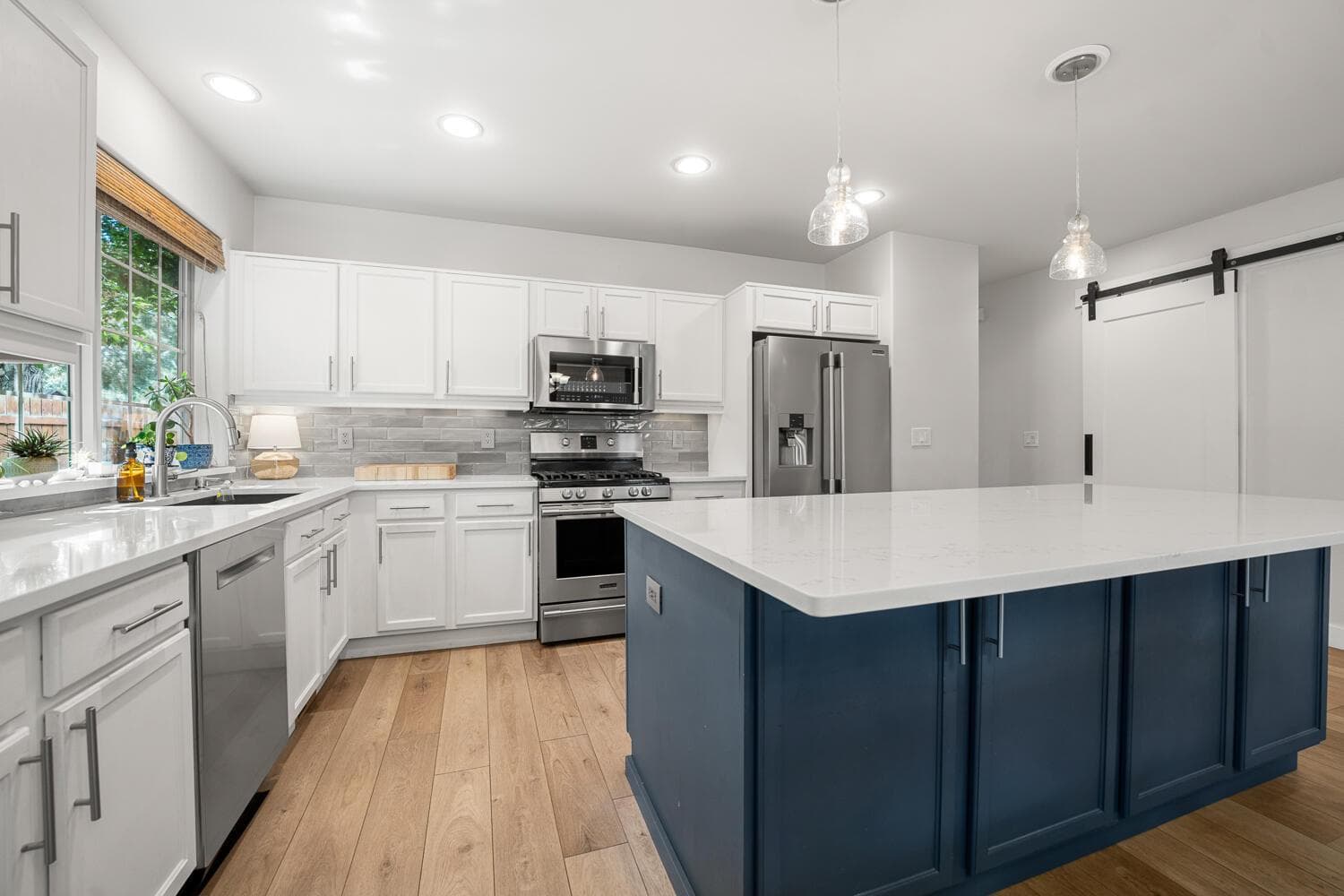 Photo of 63441 Ledgestone 3 of 41