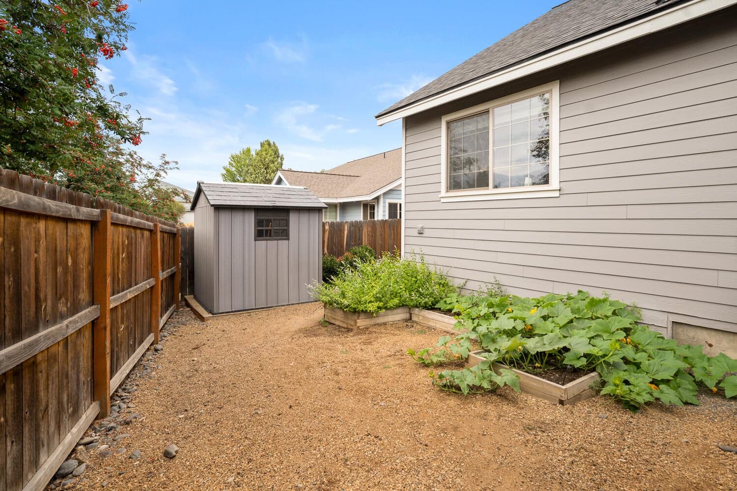 Photo of 63441 Ledgestone Court 38 of 41